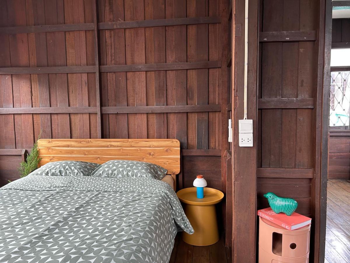 Cozy Villa In Chiangmai Old Town Chiang Mai Zewnętrze zdjęcie
