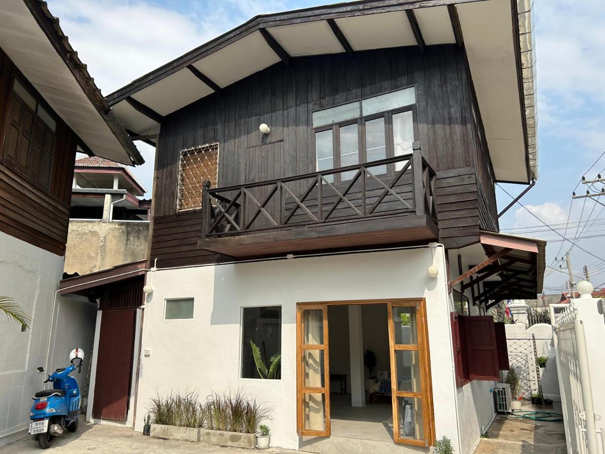 Cozy Villa In Chiangmai Old Town Chiang Mai Zewnętrze zdjęcie